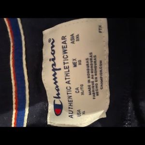 Champion crewneck